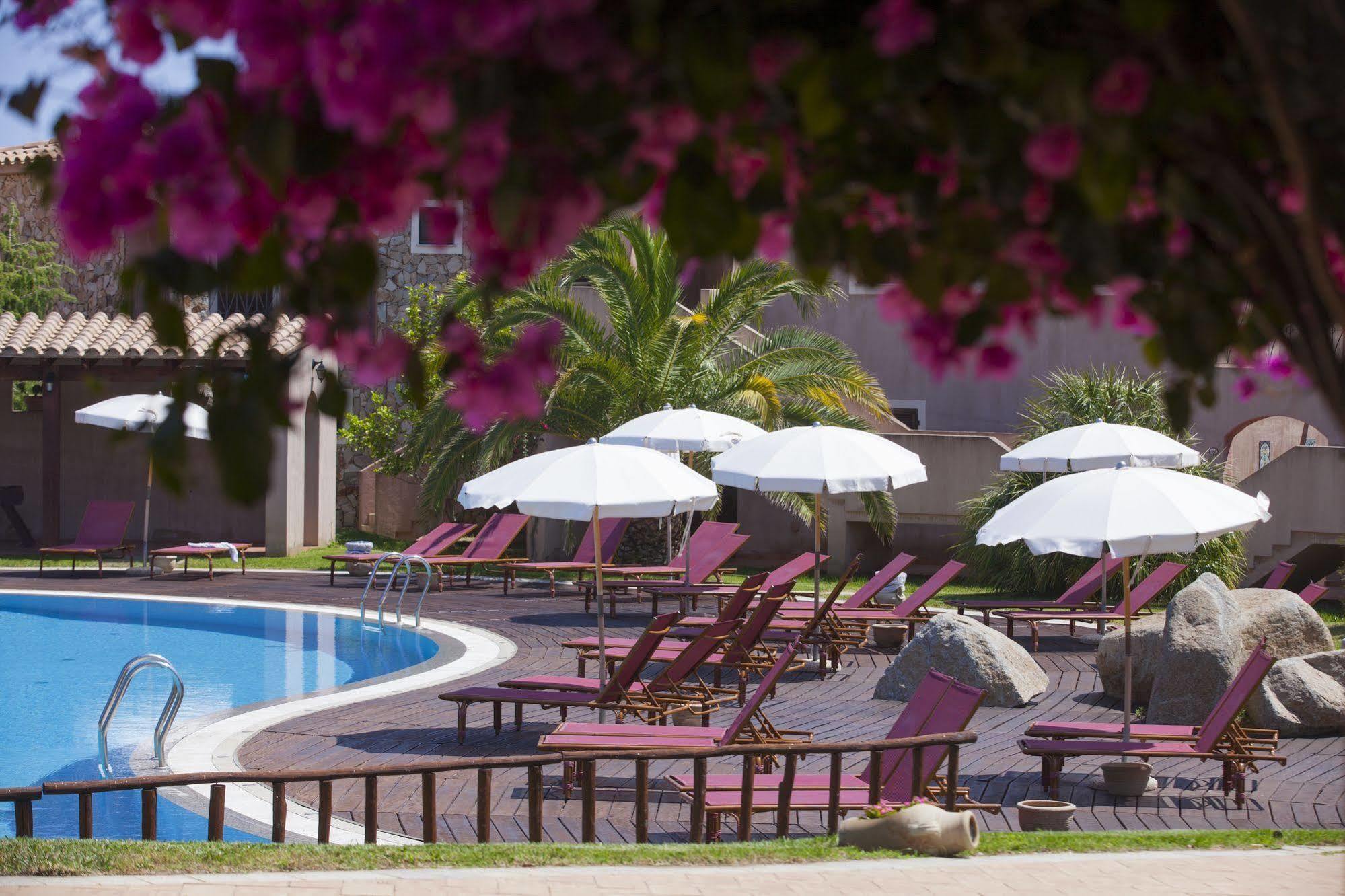 S'Incantu Resort Villasimius Esterno foto
